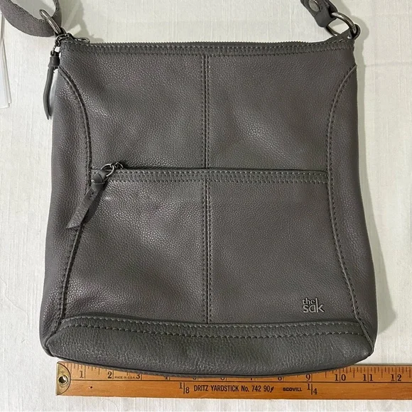 The Sak Gray Crossbody Leather Bag - Picture 13 of 14